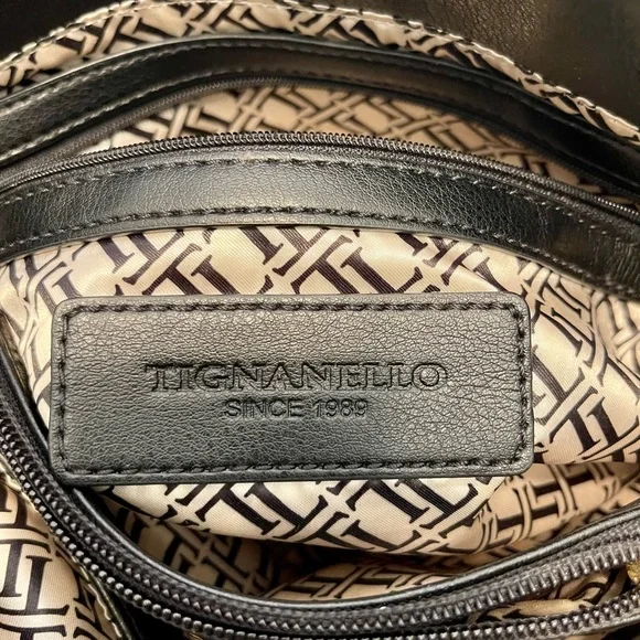 Tignanello Black Genuine Italian Leather Purse - Picture 9 of 9